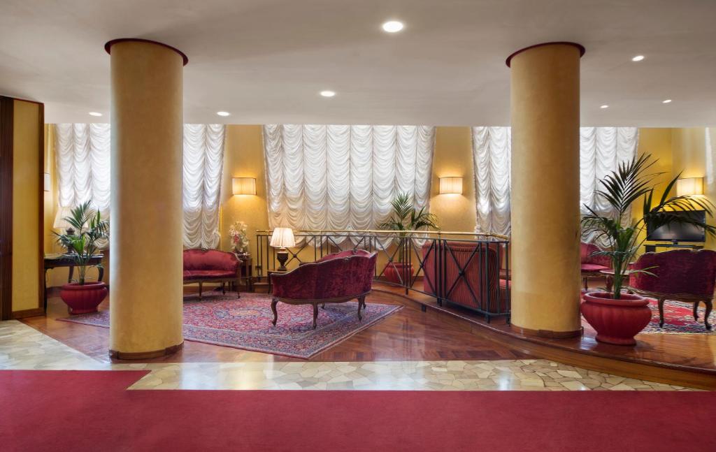 Hotel De Paris photo 4