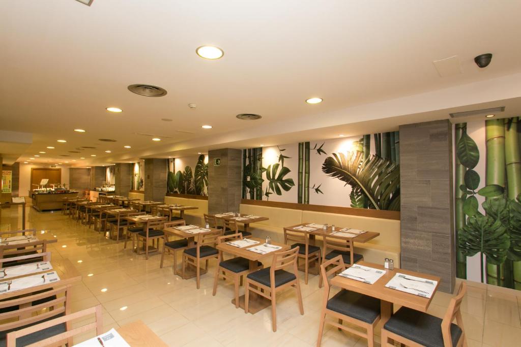Hotel Don Pepe - Adults Only photo 4