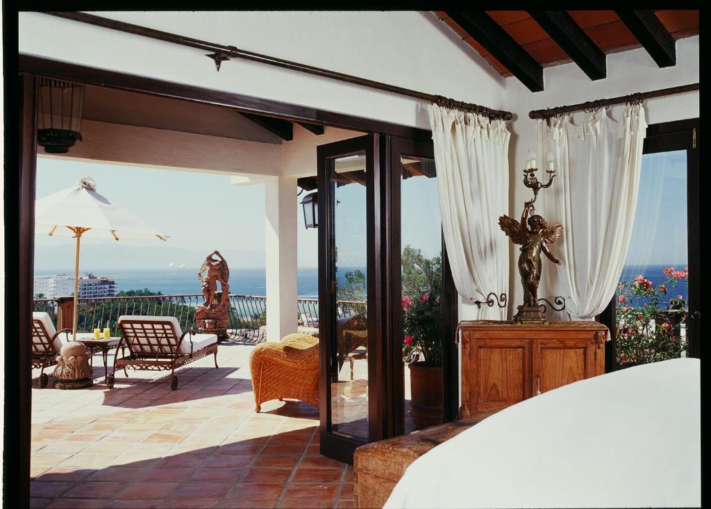 Сьюит (Президентский люкс), Hacienda San Angel
