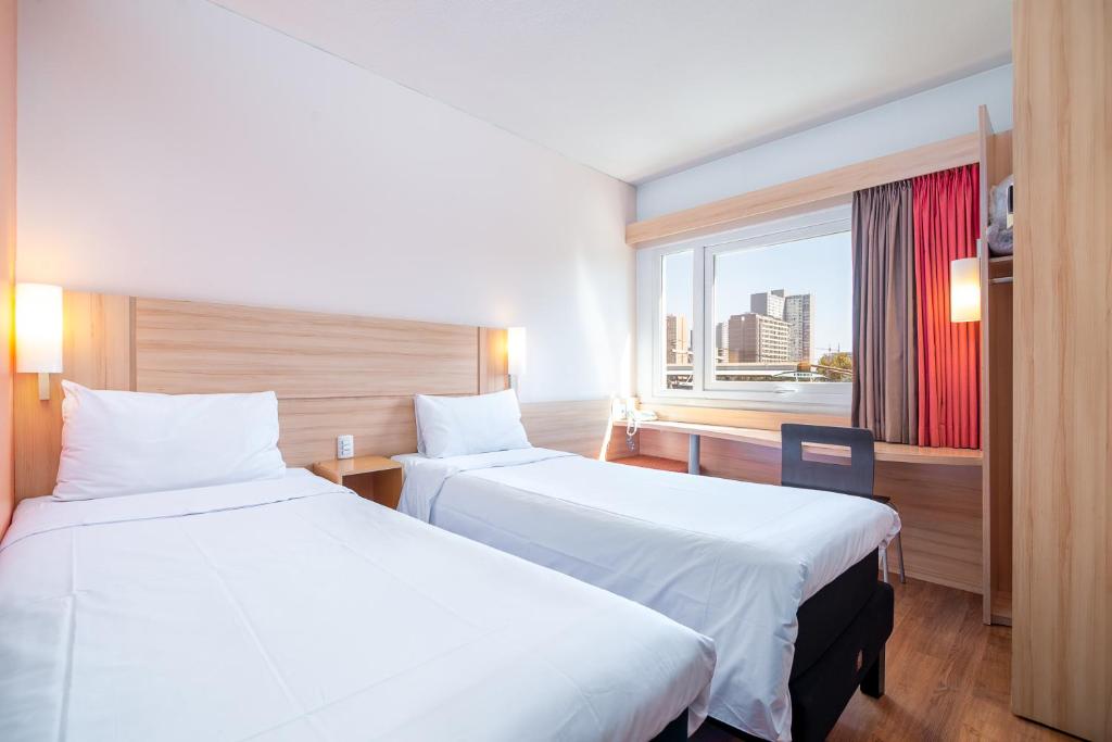 ibis Santiago Estacion Central photo 3