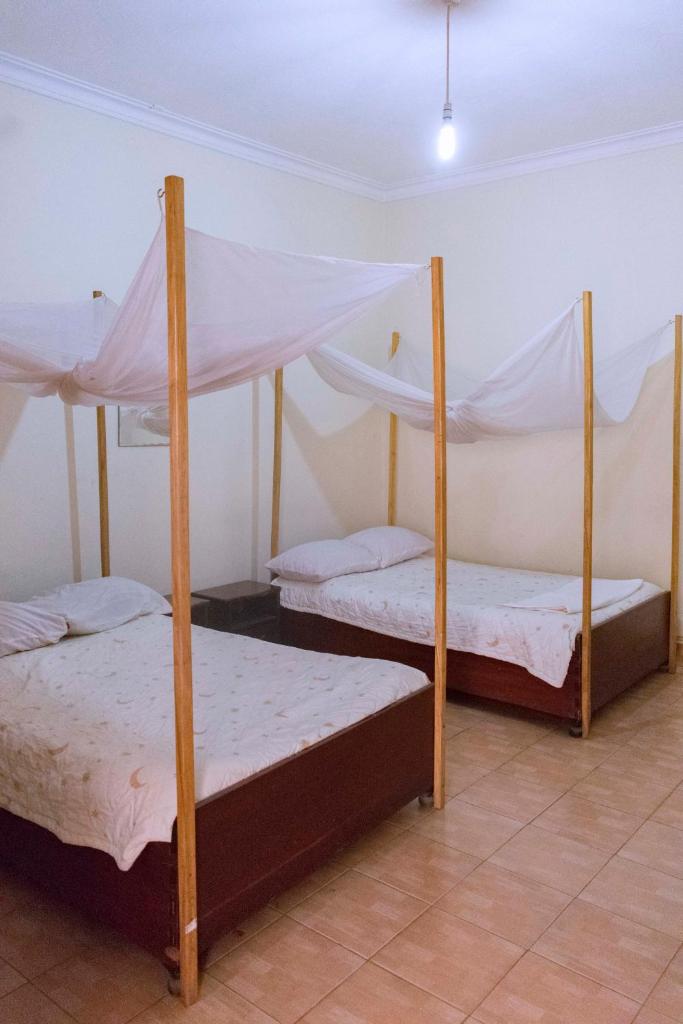 Tobiz Guest House Mbarara photo 4