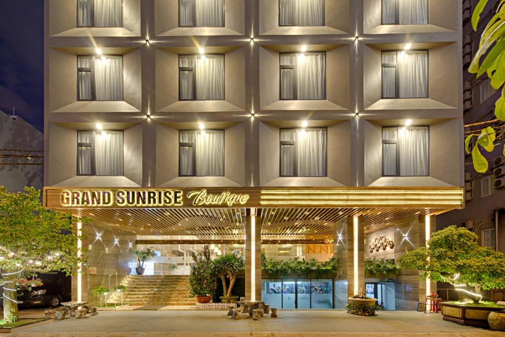 Grand Sunrise Boutique Hotel