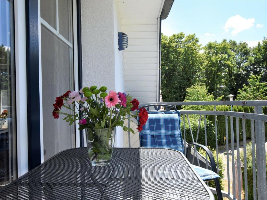Spacious apartment in Graal-Muritz Germany with Balcony photo 1