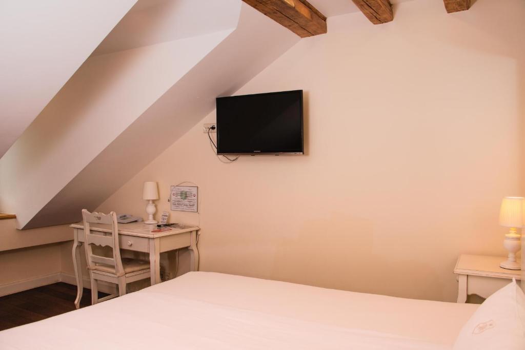 Двухместный (Классический двухместный номер с 1 кроватью), Hotel Villa Marstall