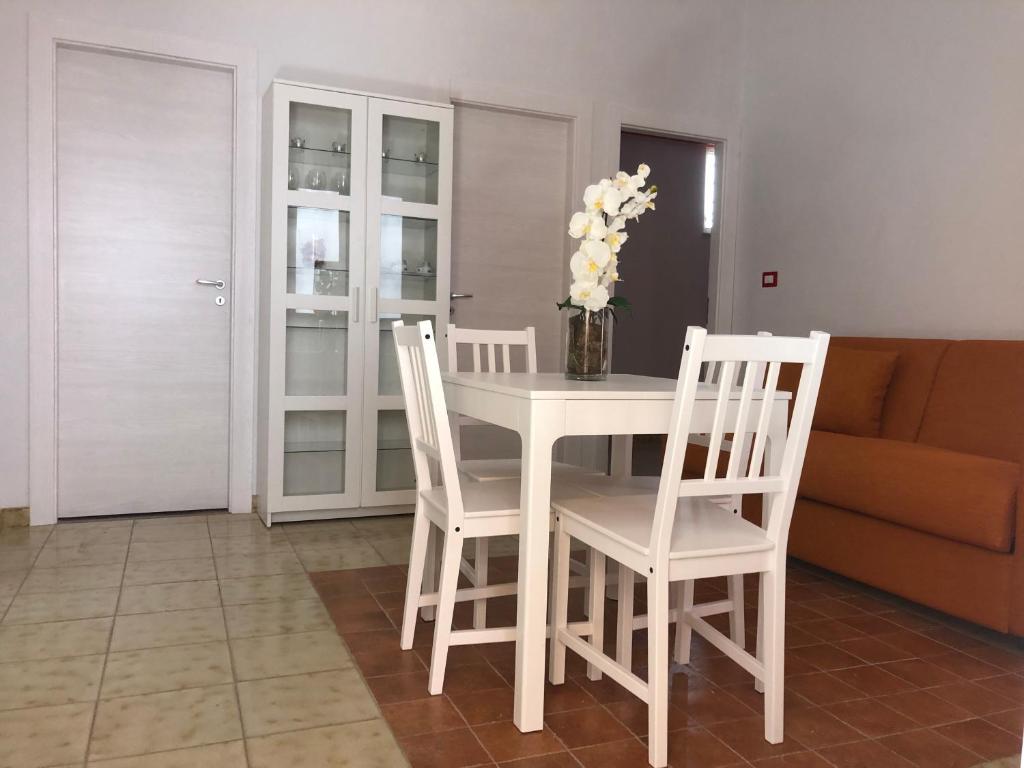 Holiday house in Lungomare Tysandros Giardini Naxos photo 4