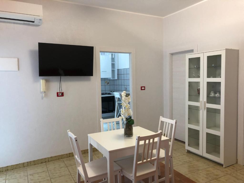 Holiday house in Lungomare Tysandros Giardini Naxos photo 3
