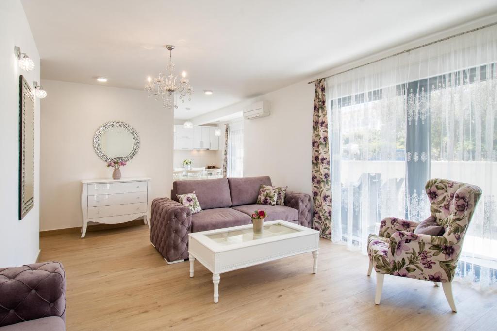 Luxury apartments Alkar with swimming pool photo 3