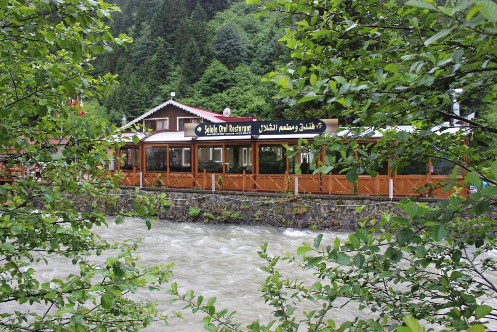 Uzungol Selale Otel Bungalow photo 4