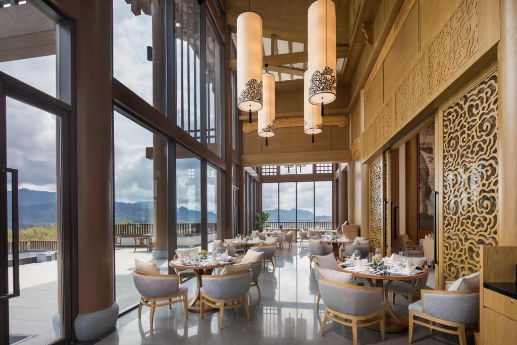 Banyan Tree Hotel Huangshan-The Ancient Charm of Huizhou, a Paradise photo 3