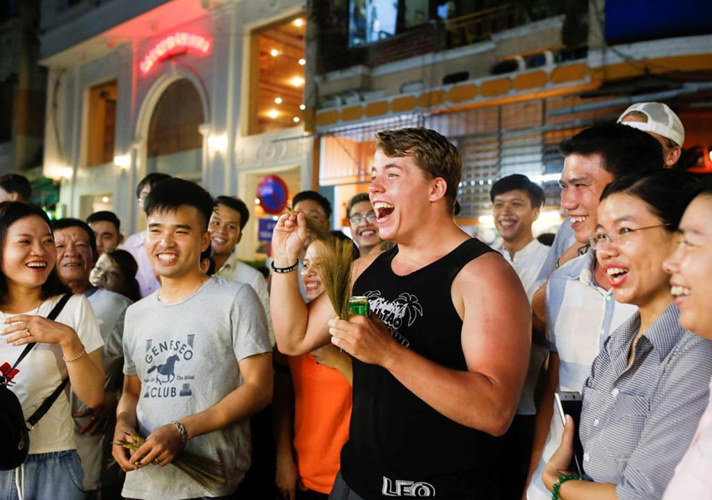 Khách sạn Star City