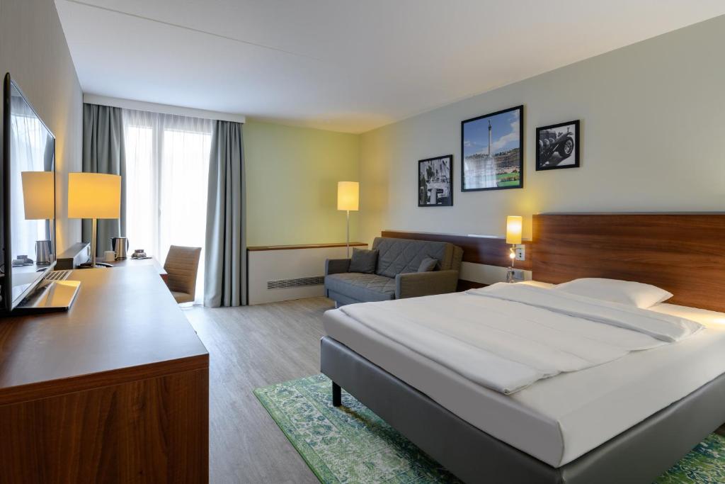 Mercure Hotel Stuttgart Sindelfingen an der Messe - Tap to explore photos