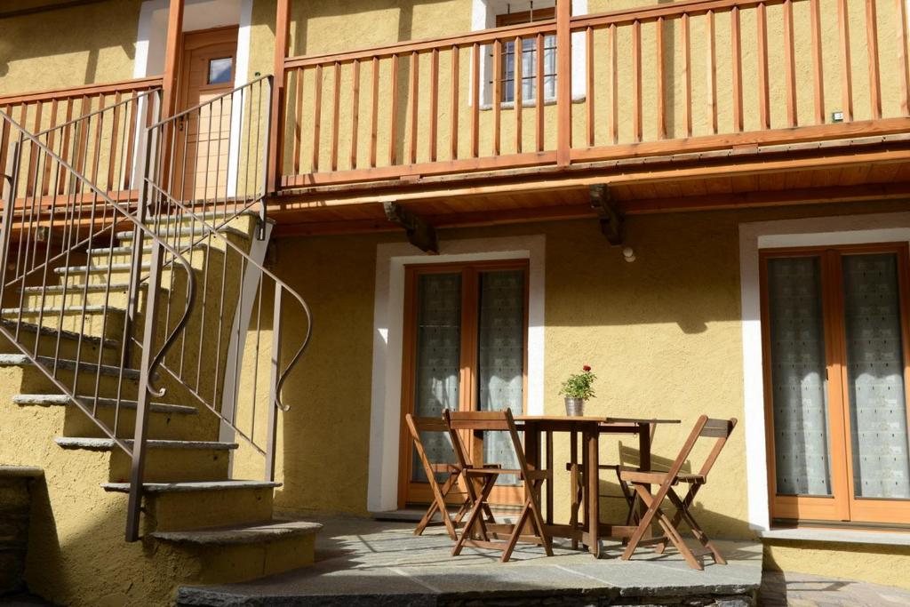 Vieilles Maisons D'Introd photo 4