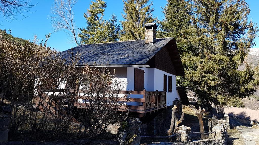 Can Serraima, Casa rural a prop de la Cerdanya photo 1