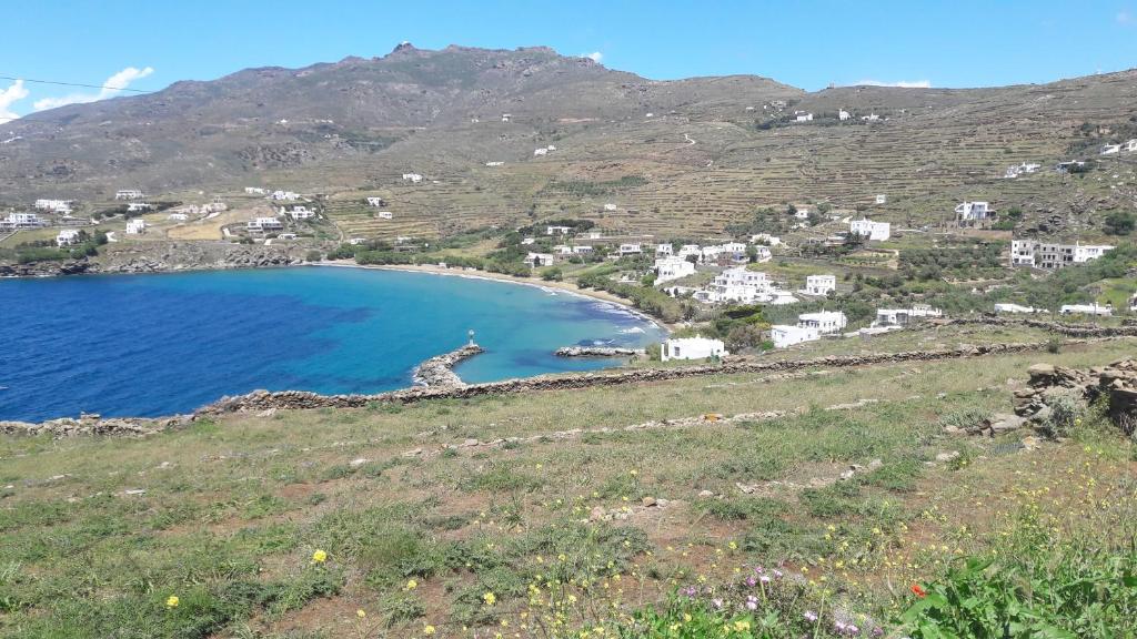 Vrahos Agios Romanos photo 3