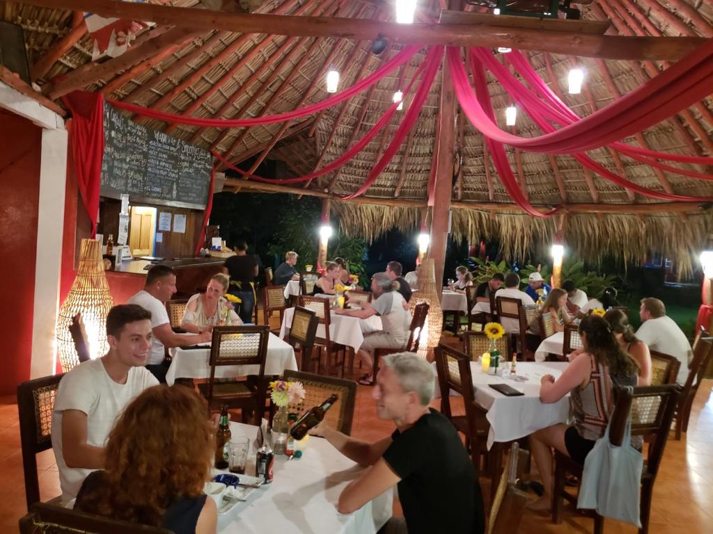 Paraiso Beach Hotel photo 3