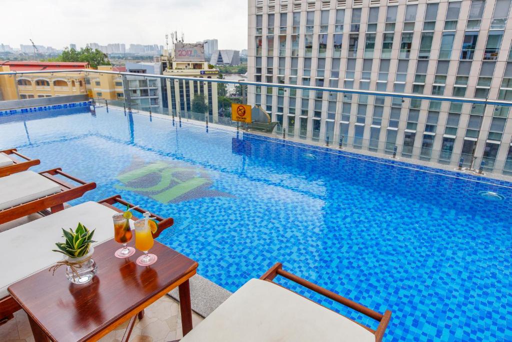 Huong Sen Annex Hotel