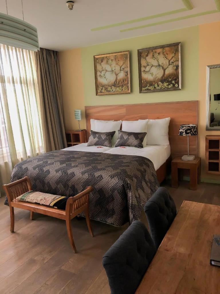 Четырехместный (Четырехместный номер), Jupiter Hotel