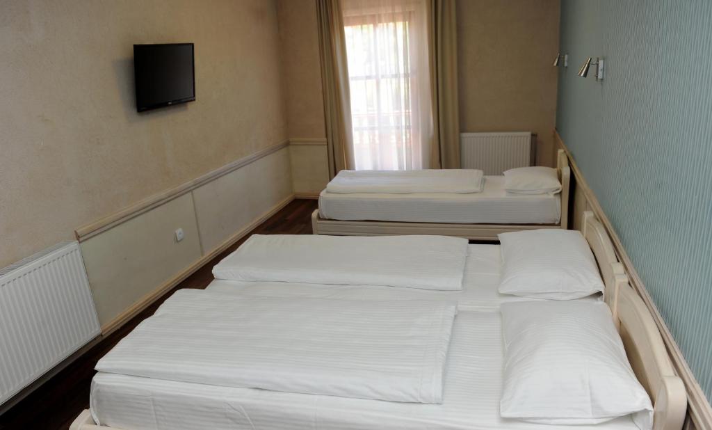 Трехместный (Трехместный номер), Hotel Centar Balasevic