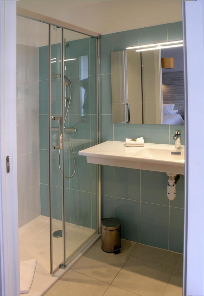 Auberge du Cabestan Hotel Audierne photo 3