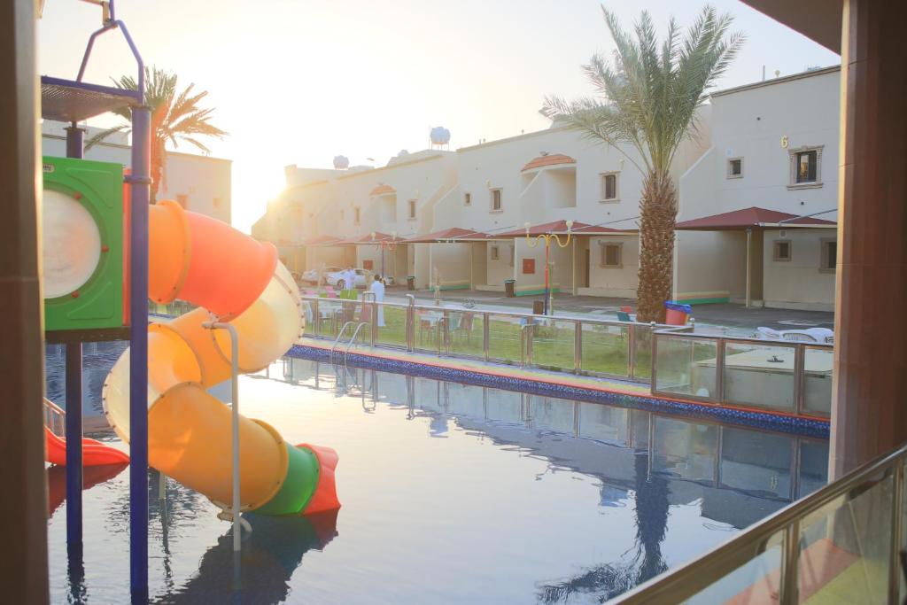 Al Khuzama Resort photo 2