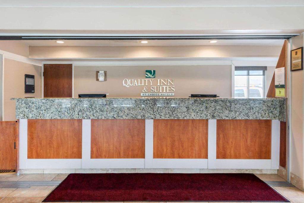 Quality Inn & Suites Limon photo 1