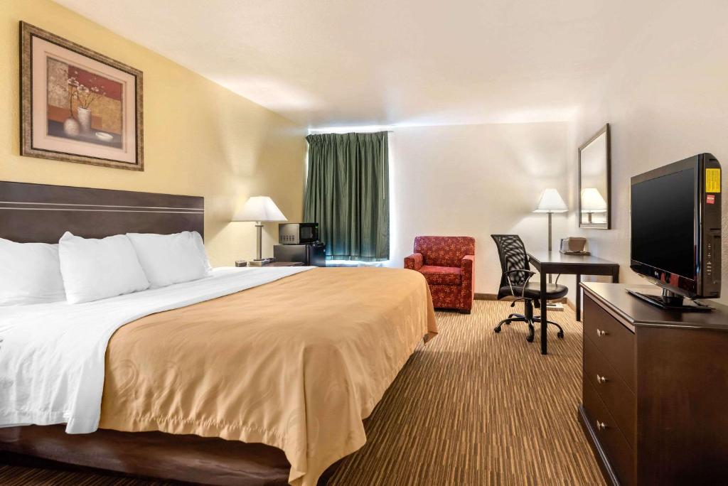 Quality Inn & Suites Limon photo 4