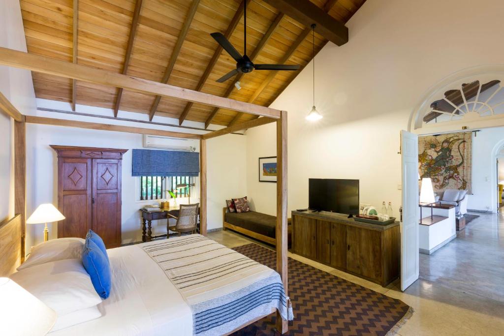 Villa Saffron Hikkaduwa photo 2