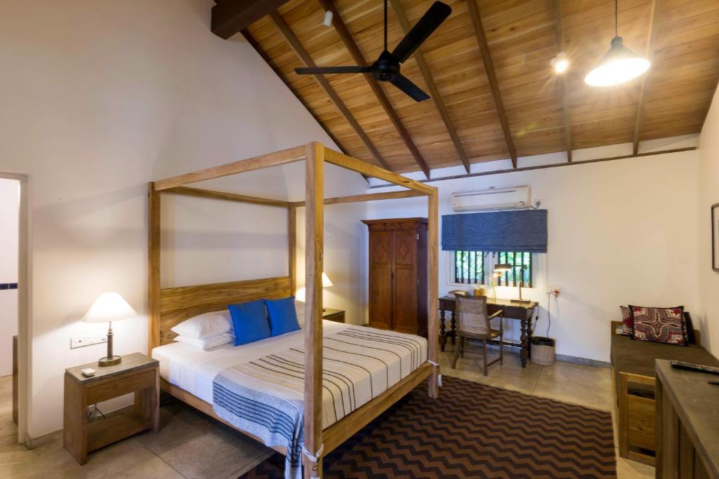 Villa Saffron Hikkaduwa photo 3