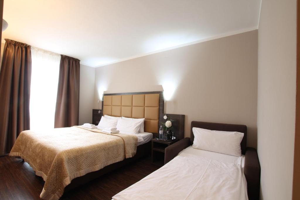 Трехместный (Трехместный номер), Hotel Delta am Potsdamer Platz