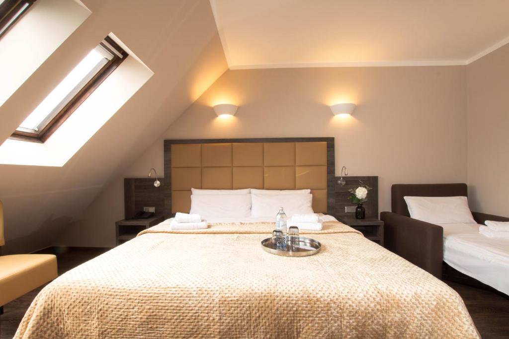 Трехместный (Трехместный номер), Hotel Delta am Potsdamer Platz