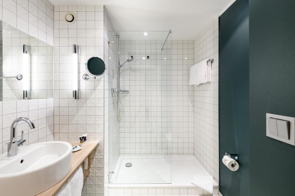 Двухместный (Улучшенный двухместный номер с 1 кроватью), Mercure Bristol Stuttgart Sindelfingen