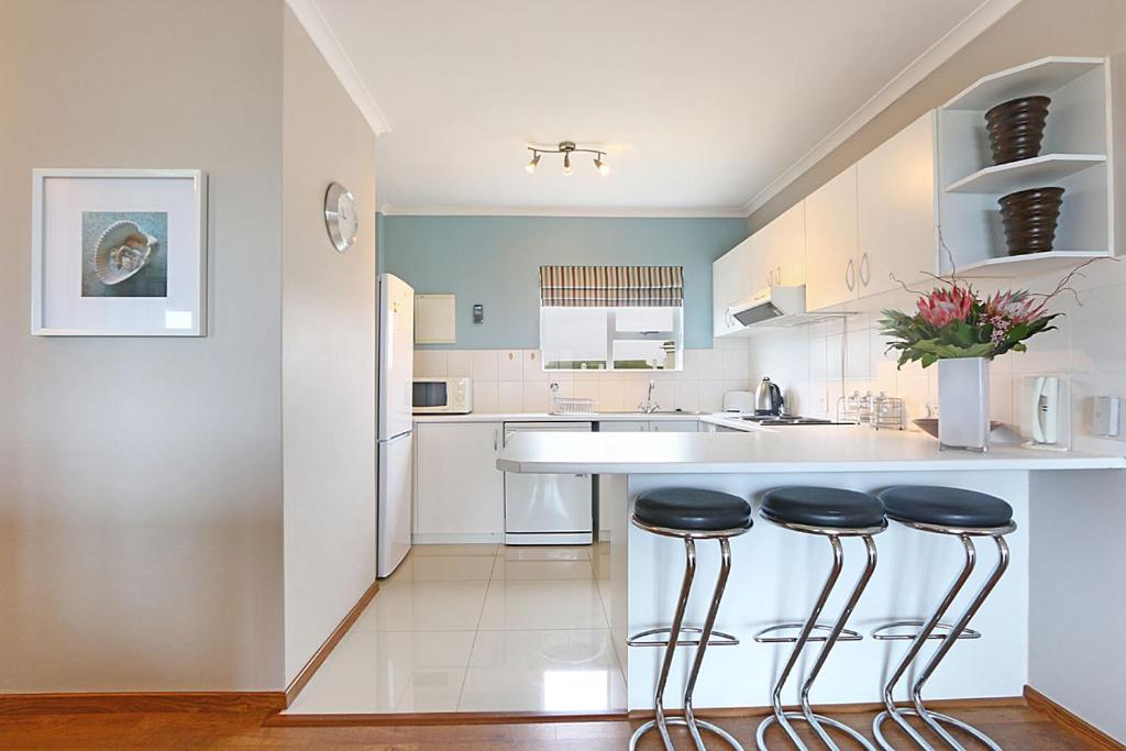 Big Bay Penthouse photo 1