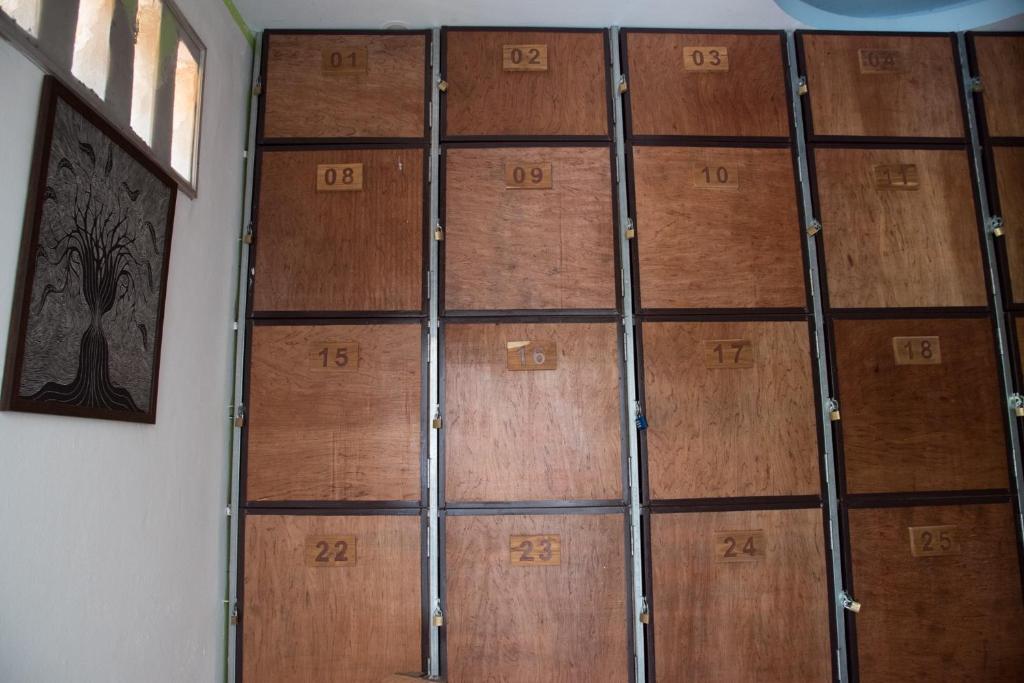 1918’s HOSTEL photo 3