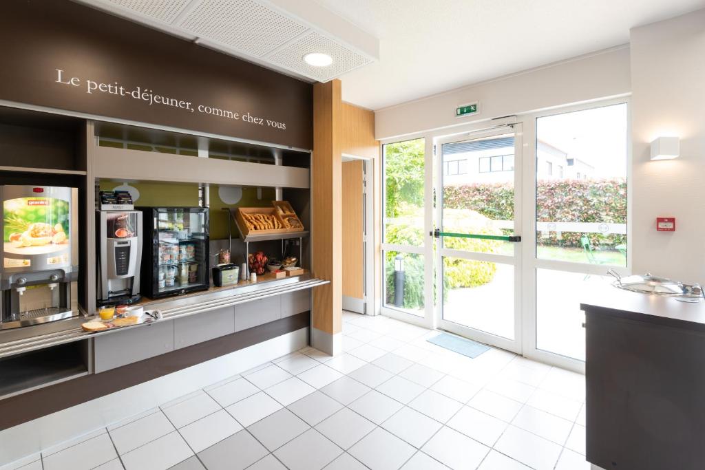 B&B HOTEL Evreux photo 4