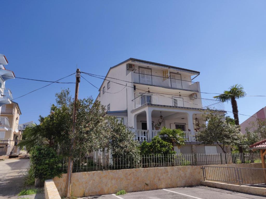 Apartments Villa Agatha photo 1