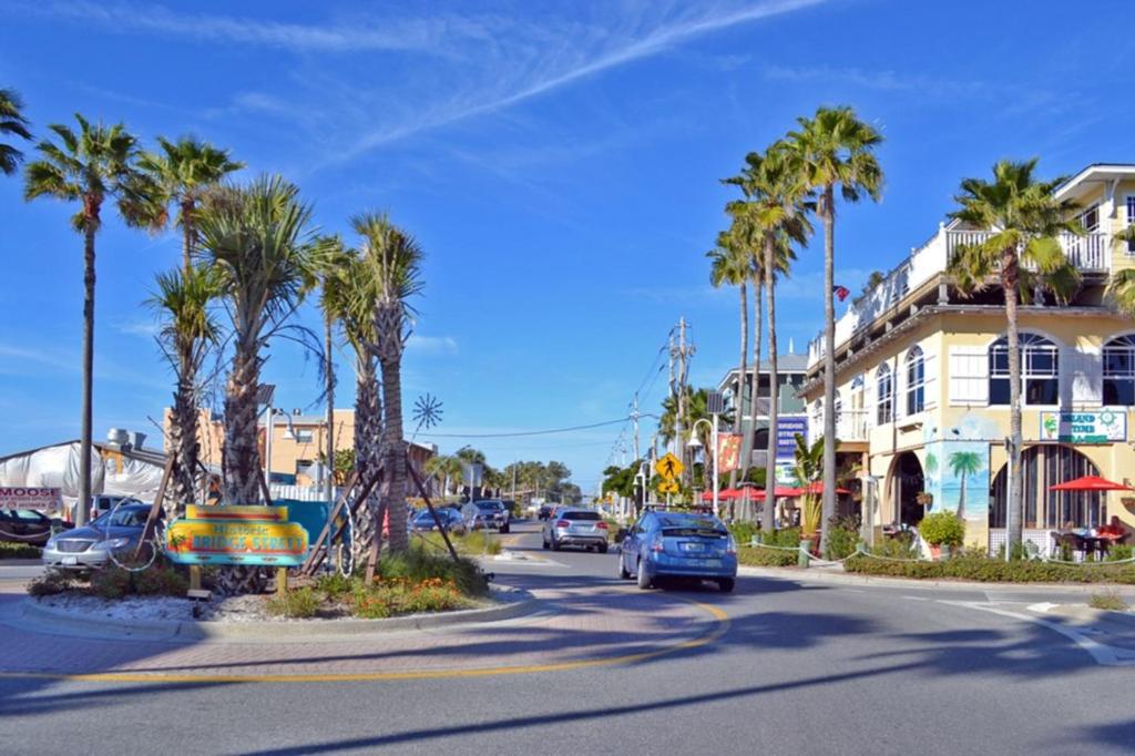 Paradise Beach - West 2414 photo 1