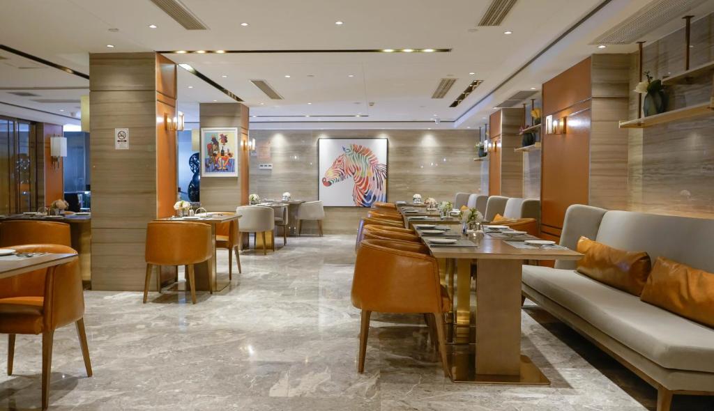 Paco Hotel Datang Metro Guangzhou-Free shuttle bus for canton fair photo 4