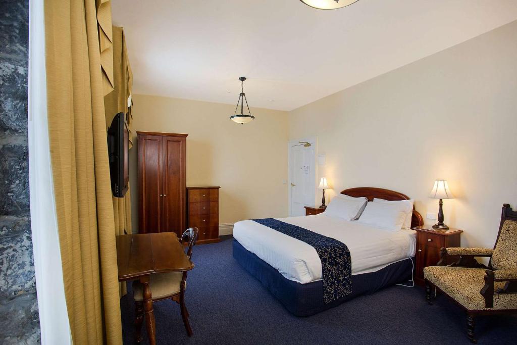 Quality Hotel Bentinck photo 3