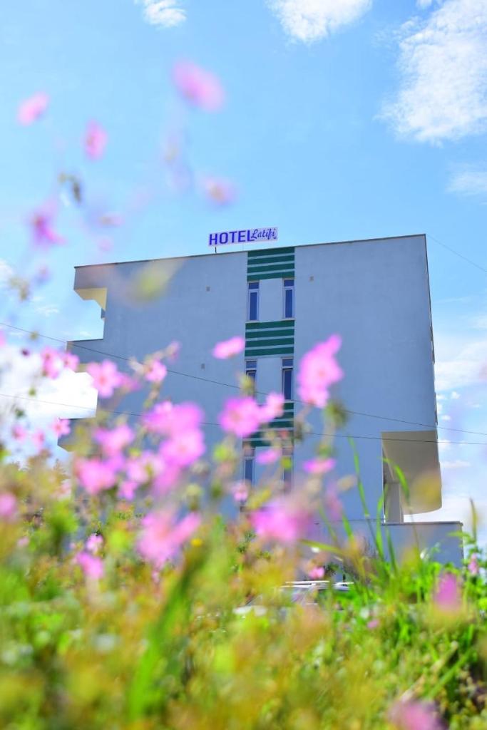 Hotel Latifi photo 4