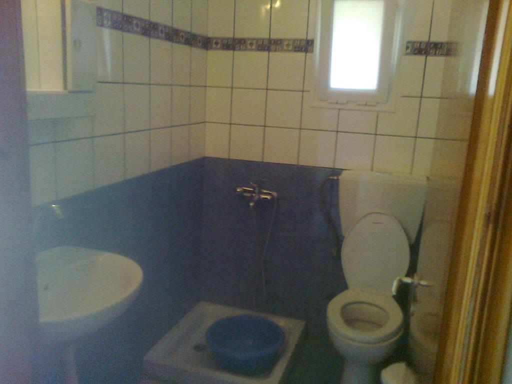 House Mantesos photo 2