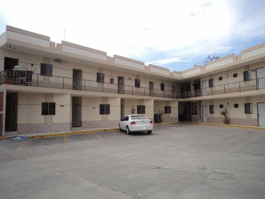 Hotel Hacienda Nainari photo 3