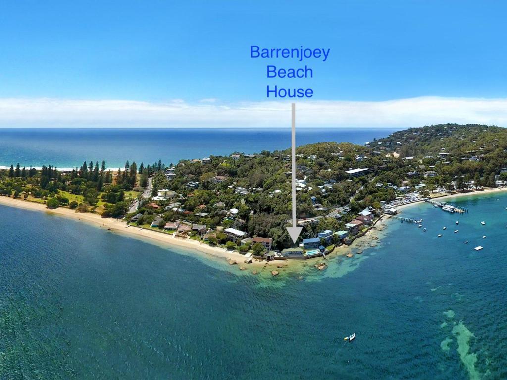 Barrenjoey Beach House photo 2