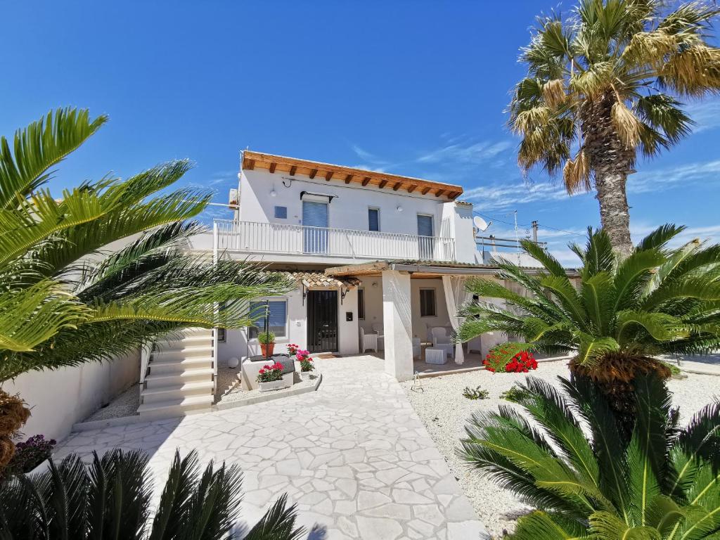 VILLA GIUMMARITO B&B photo 3