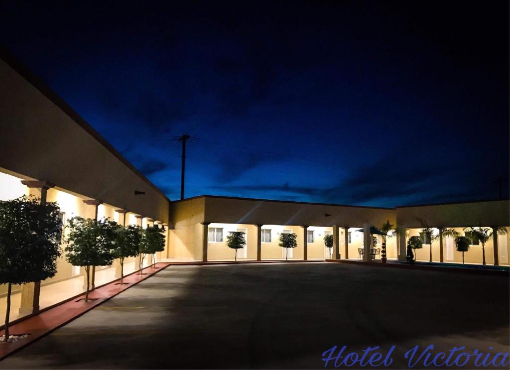 HOTEL VICTORIA photo 1