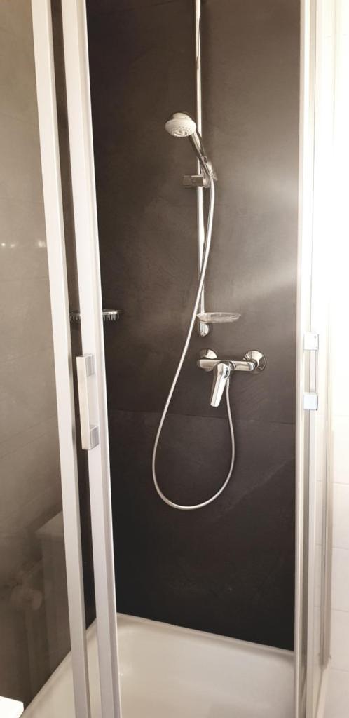 Двухместный (Двухместный номер с 1 кроватью и балконом, вид на озеро), Hotel Am Fleesensee