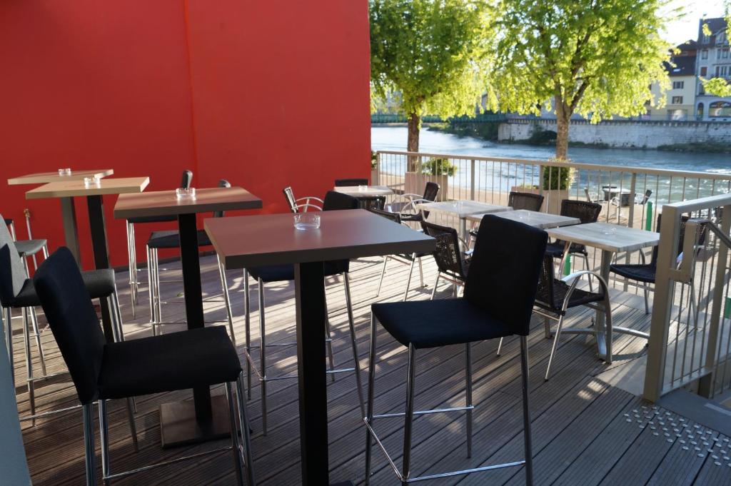 hotel du Rhône photo 2