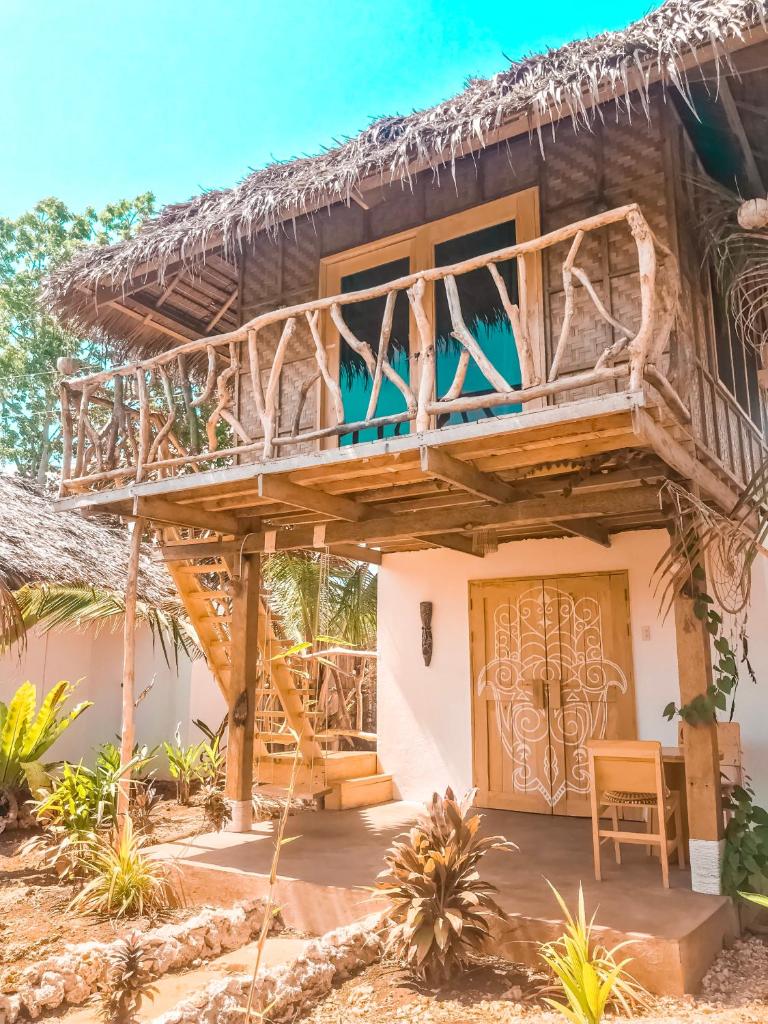 Mandala Tribe Treehouses photo 1