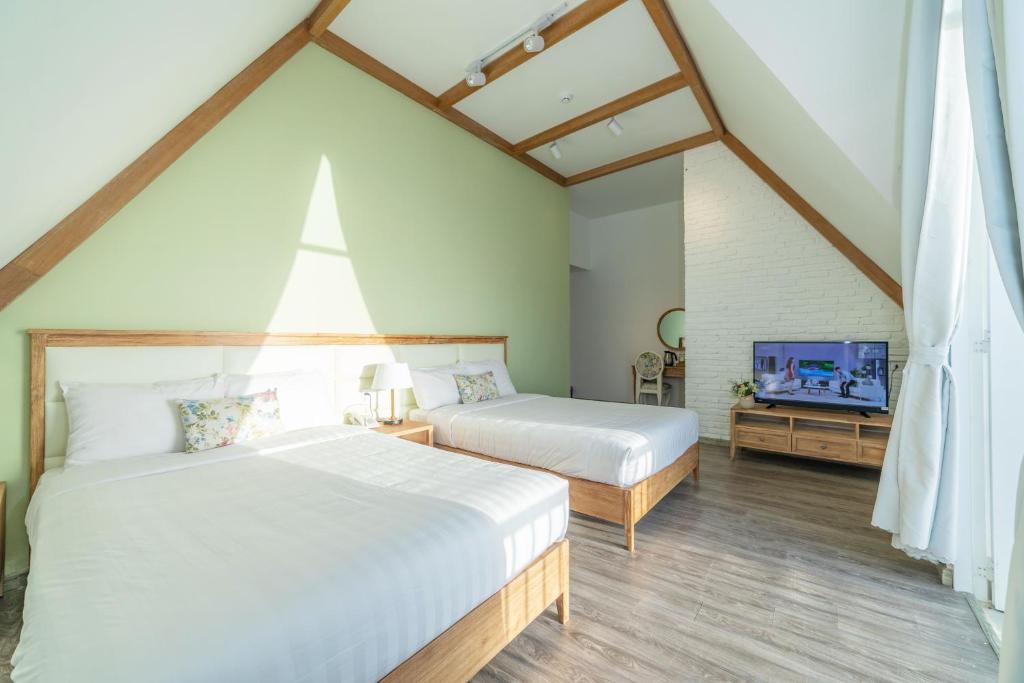 Dalat De Charme Village