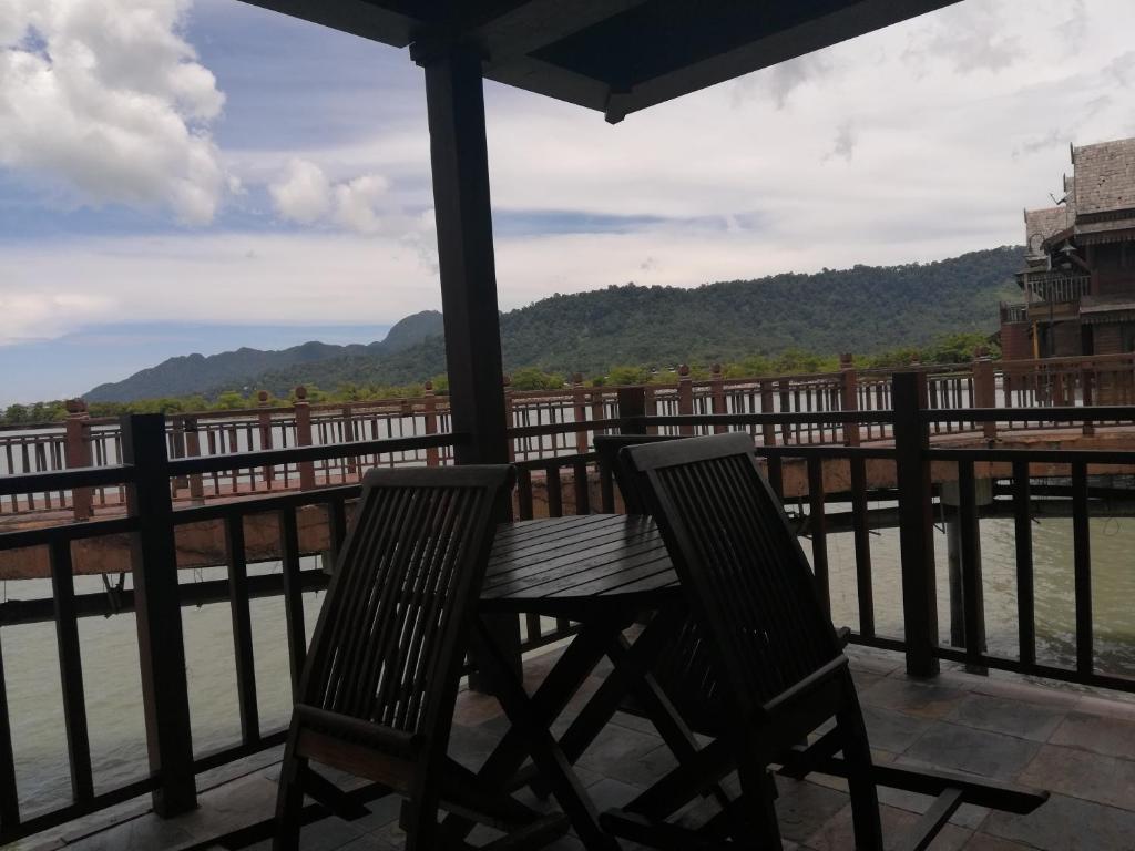 Номер (Шале с видом на лагуну), Langkawi Lagoon Beach Resort