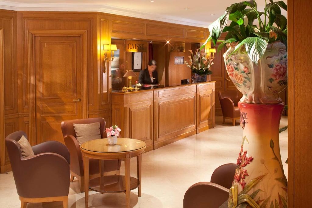 Двухместный (Классический номер с кроватью размера «queen-size»), Hôtel Horset Opéra, Best Western Premier Collection